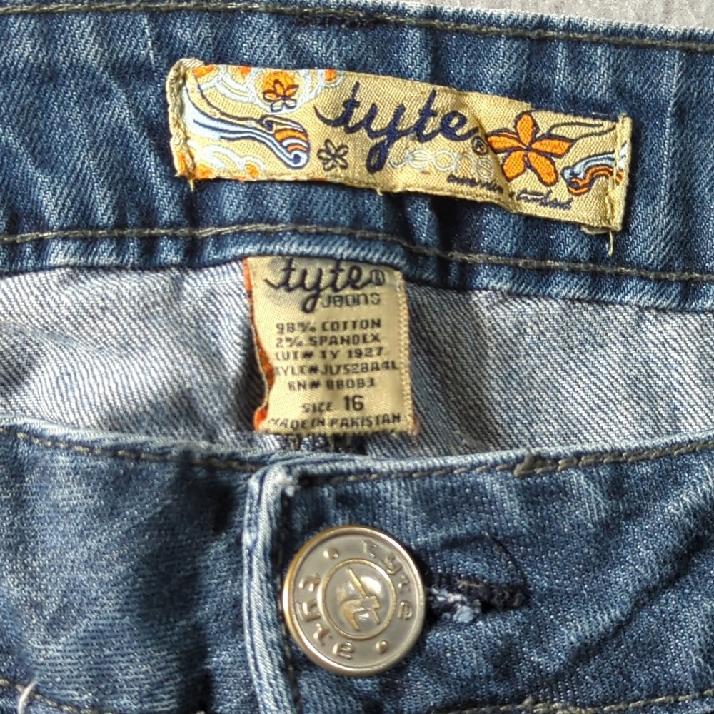 Tyte Jeans Womens Size 16 Medium Wash Distressed Straight Leg Y2K Denim - Picture 2 of 9